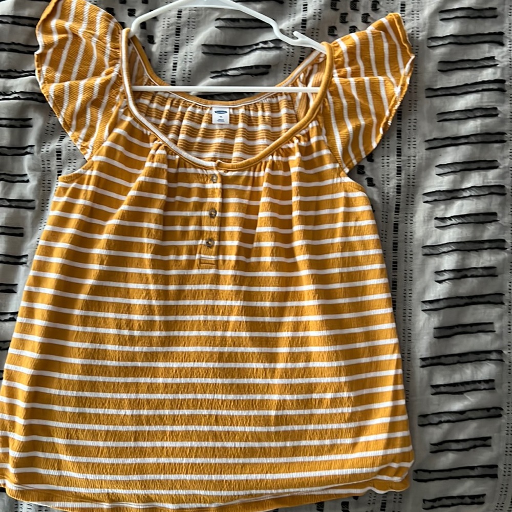Old navy yellow and white stripe flutter sleeve button top